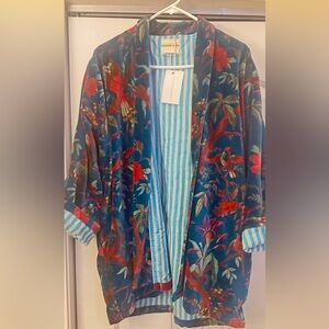 Eleanor Rose Velvet Floral Kimono Jacket - Navy & Red
